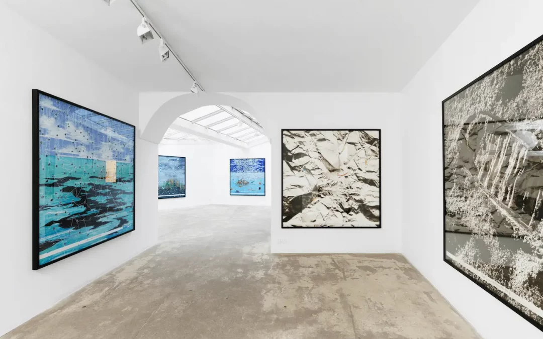 “Between, In, Behind, Under, On…”, Georges-Philippe and Nathalie Vallois Gallery, Paris, 2020.